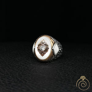 Mother of Pearl Heraldic Signet Ring