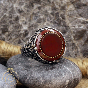 ruby-quartz-red-men's-ring