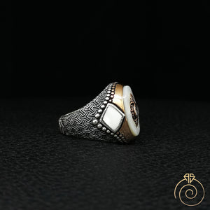 Mother of Pearl Heraldic Signet Ring