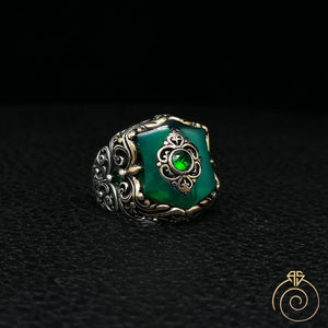 Shield Emerald Silver Men’s Ring