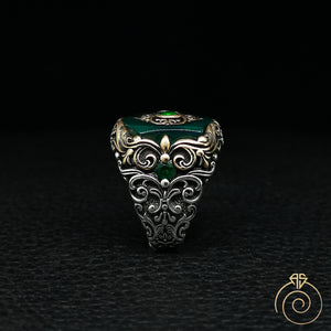 Shield Emerald Silver Men’s Ring