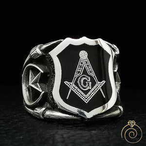 Mason Signet Customized Men’s Ring