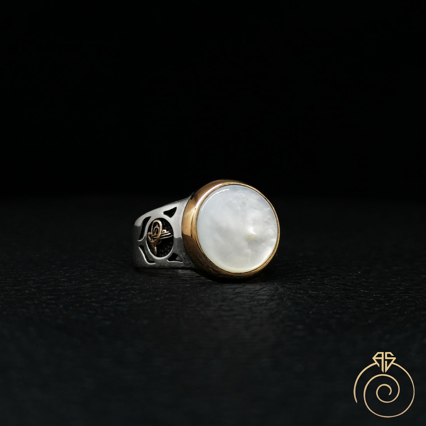 Natural South Sea Pearl Gemstone Men's Ring - Shraddha Shree Gems