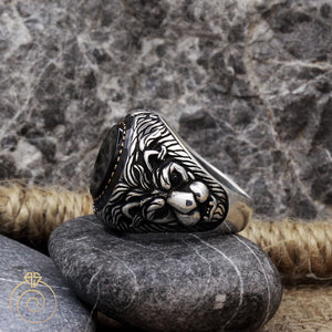 Lion Onyx Silver Men's Ring