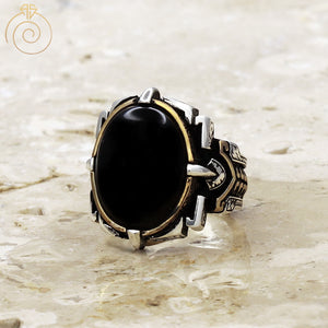 black-gemstone-mens-silver-ring