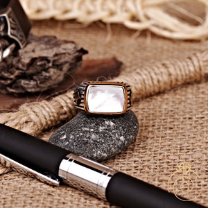 custom-calligraphy-engagement-men-ring