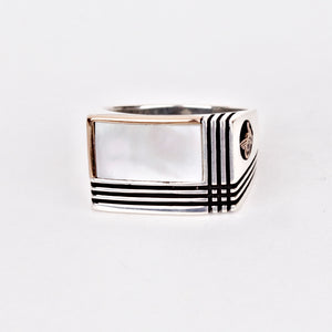 mother-of-pearl-men's-ring