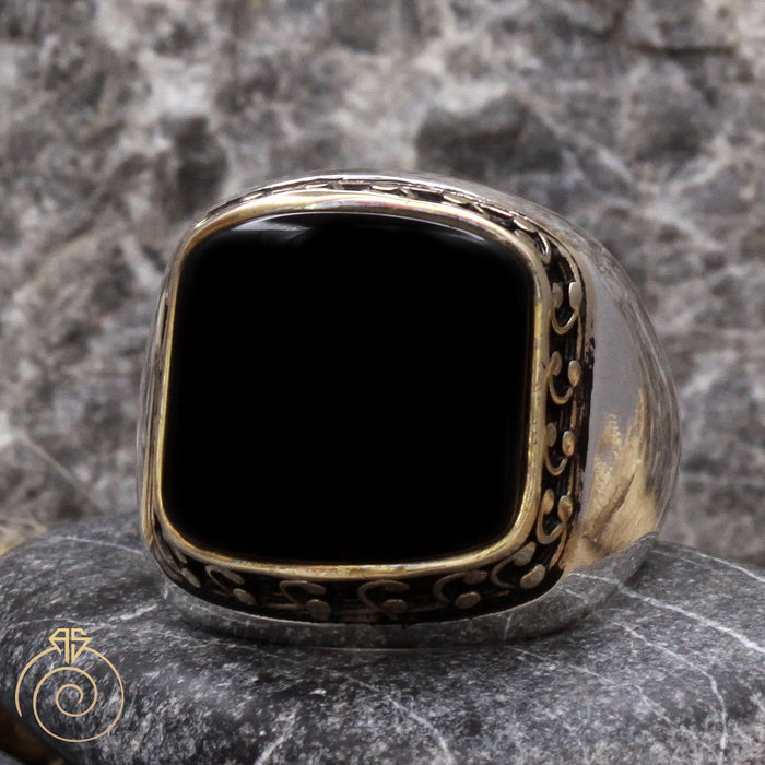 Onyx Simple Silver Men’s Ring