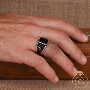 wedding- ring-engraved-custom-male