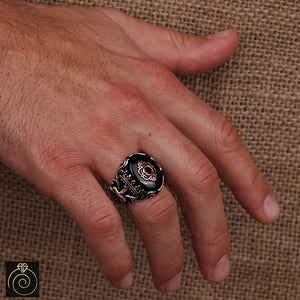 wedding- ring-engraved-custom-male