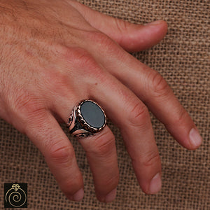 wedding- ring-engraved-custom-male