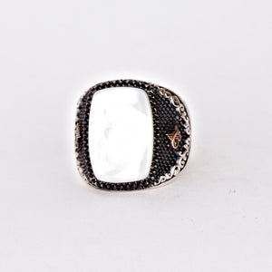 white-mother-of-pearl-men's-ring